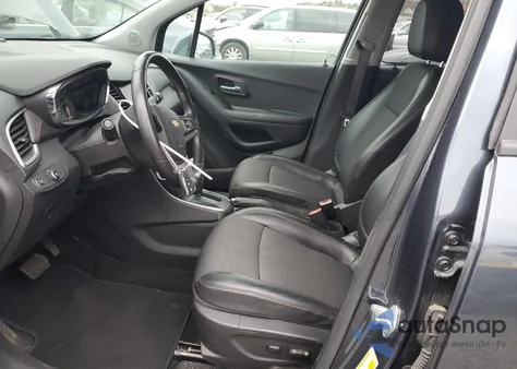 2022 Chevrolet Trax 1Lt z USA, uszkodzony, nr VIN KL7CJPSM4NB556484